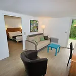Le Relais Des Champs Hotel