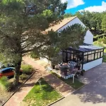 Le Relais Des Champs Hotel 3*