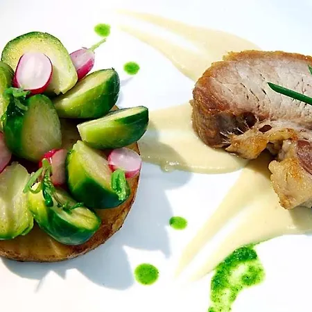 Le Relais Des Champs Hotel 3*