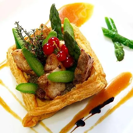 Hotel Le Relais Des Champs Eugenie-les-Bains