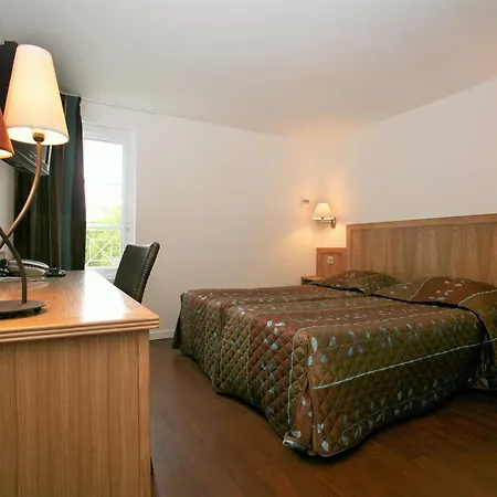 Le Relais Des Champs מלון