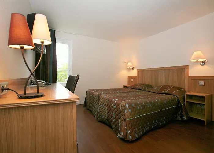 Le Relais Des Champs Hotel